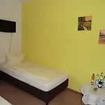 海尔顿潘森酒店 招待所 慕尼黑