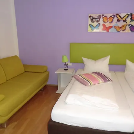 Casa de hóspedes Haydn 2*