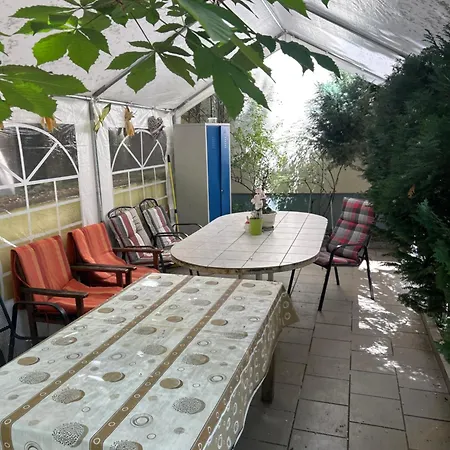 Haydn בית הארחה 2*