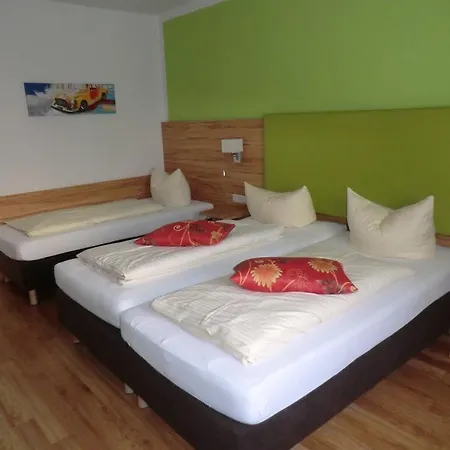 하이든 게스트하우스 2*