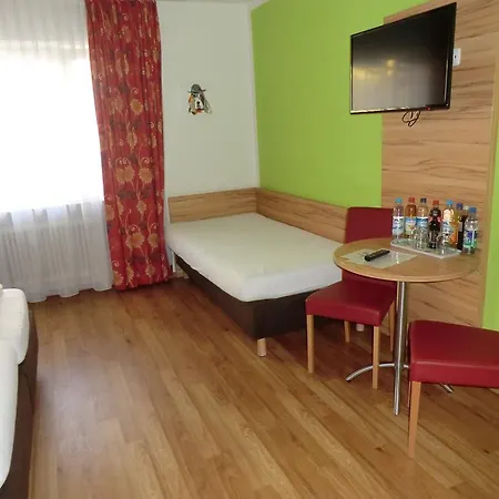 하이든 게스트하우스 2*